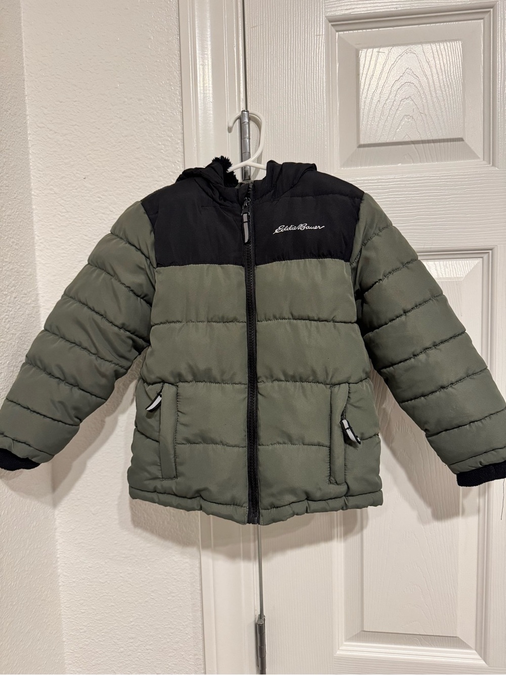 Eddie Bauer Kids Green and Black Hooded Puffer Jacket